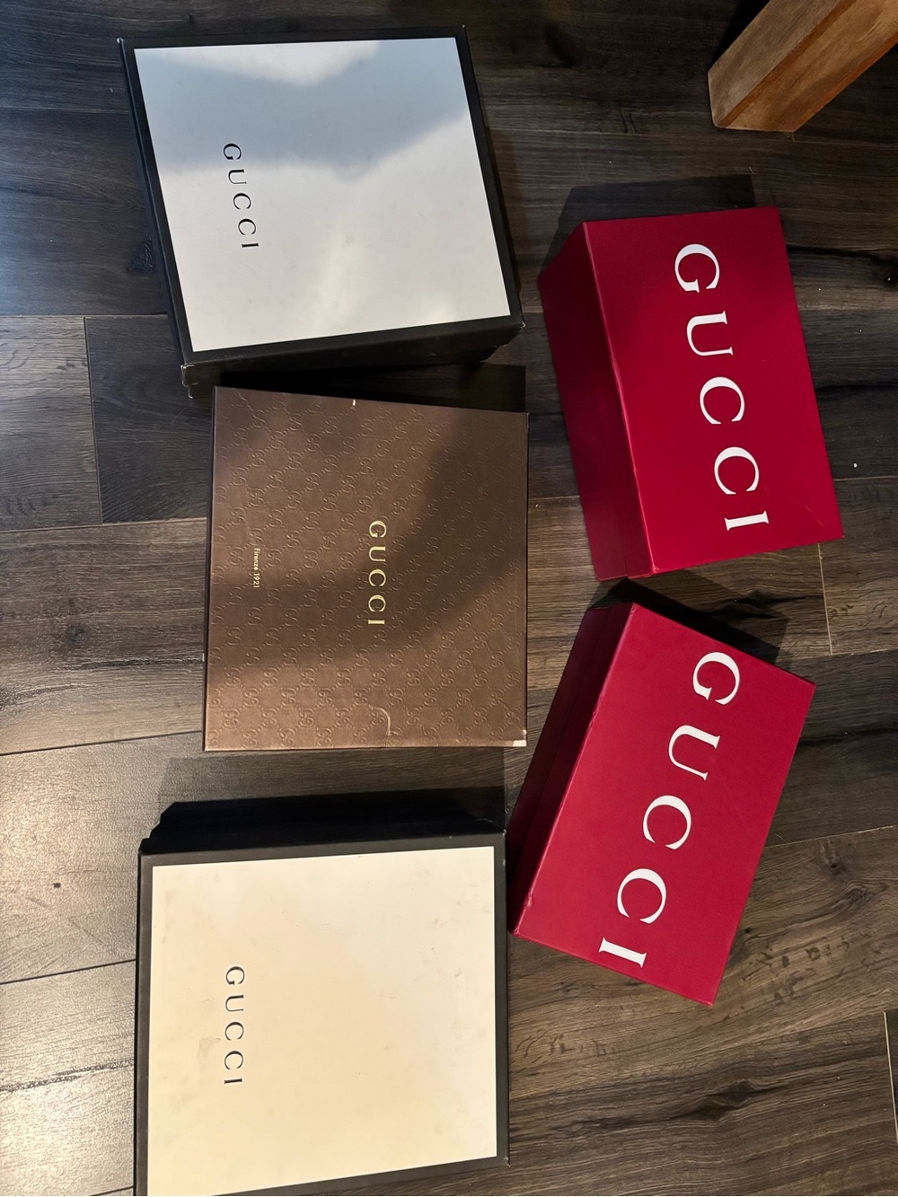 Gucci Shoe Box Set in White, Brown & Red